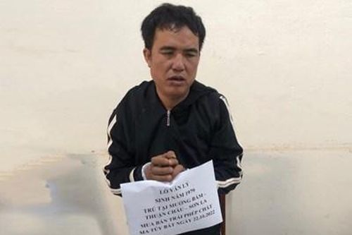 Bắt đối tượng mang 1 bánh heroin đi bán kiếm lời
