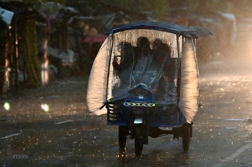Bão Sitrang quét qua Bangladesh làm ít nhất 16 người thiệt mạng