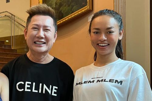 Mai Ngô để mặt mộc, 'cứng người' khi diện kiến chủ tịch Miss Grand, lý do khiến nhiều người ngã ngửa