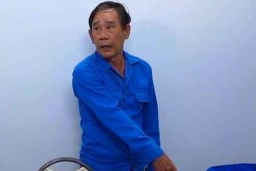 Công an TP.Kon Tum trao trả 70 triệu đồng cho một linh mục bị mất trộm