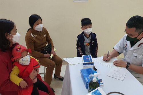 Suy hô hấp do Adenovirus ở trẻ nhỏ: Chuyên gia chỉ cách phòng bệnh