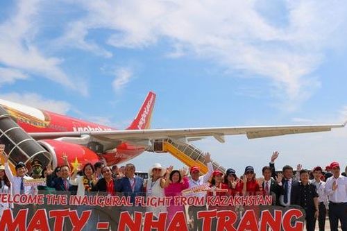 Khánh Hòa đón chuyến bay đầu tiên từ Kazakhstan