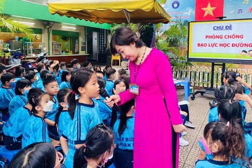 Trường học tại TPHCM phải thành lập tổ tư vấn tâm lý học sinh