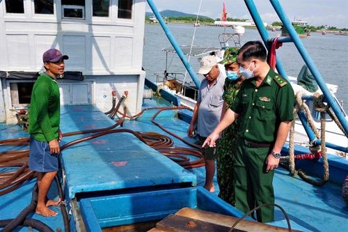 Điều tra, xác minh phương tiện vận chuyển 110 nghìn lít dầu D.O không rõ nguồn gốc