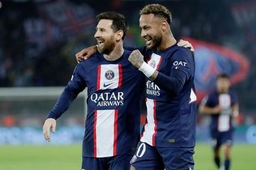 HLV PSG nói gì khi Messi trở thành cầu thủ hay nhất châu Âu?
