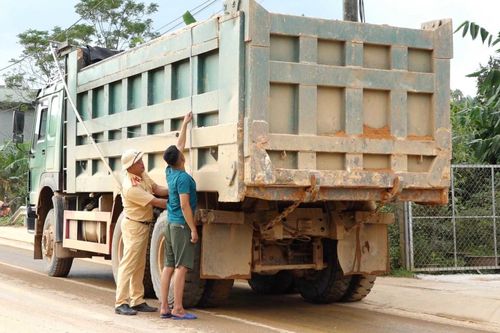 Cao điểm xử vi phạm giao thông, Công an Quảng Ninh xử phạt 50 tỷ