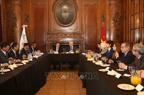 Đoàn đại biểu cấp cao Đảng Cộng sản Việt Nam thăm, làm việc tại Argentina