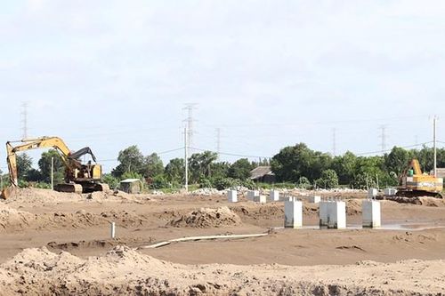 Đẩy tiến độ Dự án Trạm biến áp 220kV Duyên Hải và đấu nối