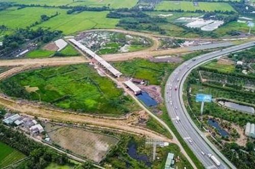 Cảnh cáo hàng loạt công ty vì chậm tiến độ dự án cao tốc Mỹ Thuận - Cần Thơ