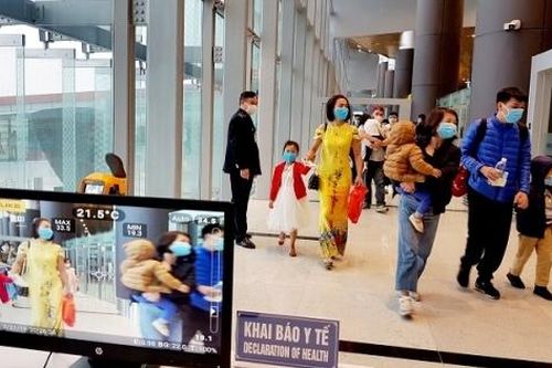 10 quận, huyện Hà Nội cung cấp tài liệu về chuyến bay giải cứu