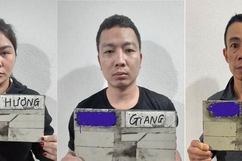 Nam thanh niên bị bắt giữ trái phép khi 'hộ tống' bạn gái đi biểu diễn ở Quảng Ninh
