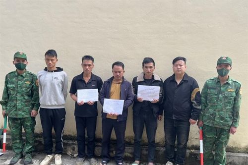 Khởi tố 3 đối tượng về hành vi tổ chức, môi giới cho người khác nhập cảnh trái phép vào Việt Nam