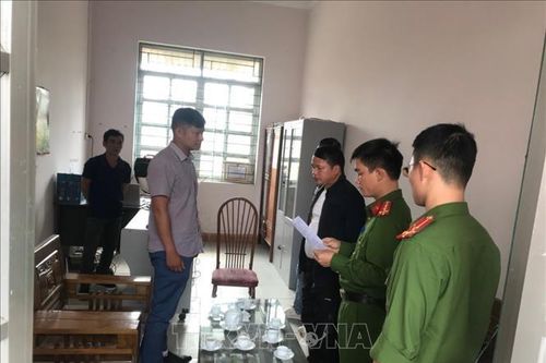 Cao Bằng: Bắt nguyên Phó Giám đốc Văn phòng đăng ký đất đai vì nhận tiền làm sổ đỏ