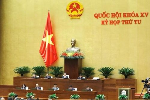 Tăng lương chỉ thực sự có giá trị khi thực hiện thành công bình ổn giá cả thị trường