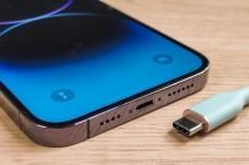 iPhone 14 có thể sẽ là sản phẩm cuối cùng sử dụng cổng sạc Lightning