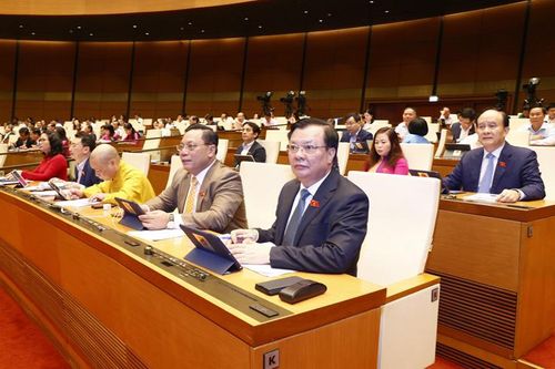 Đại biểu Quốc hội đề nghị tăng lương cơ sở ngay từ đầu năm 2023