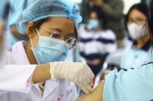 Sáng 27/10: Nhiều biến thể phụ mới của Omicron xuất hiện, đẩy nhanh tiêm vaccine COVID-19