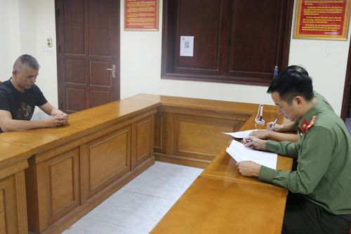 Công an Vĩnh Phúc bắt đối tượng truy nã người nước ngoài