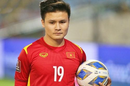 Quang Hải gặp bất lợi ở cuộc đua Quả bóng vàng 2022