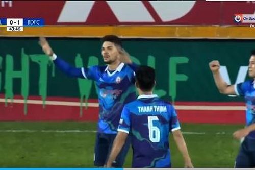 Hoàng Anh Gia Lai và Bình Định chia điểm ở vòng 22 V.League