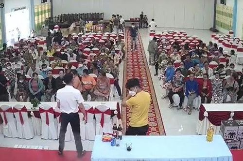 Công an truy tìm nhóm người bán hàng lừa đảo ở Sóc Trăng