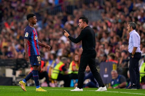 Bức xúc vì ngồi dự bị, Ansu Fati dọa rời Barcelona