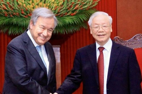 Việt Nam: Đất nước thân thiện và khát vọng hùng cường