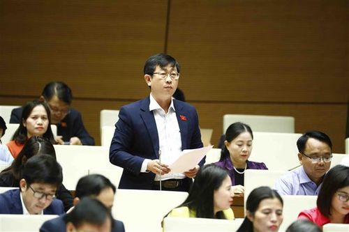 Có tình trạng cán bộ, công chức đùn đẩy, né tránh, sợ trách nhiệm