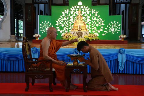 Nghệ sĩ Đại Nghĩa xuất gia gieo duyên tại chùa Huyền Không