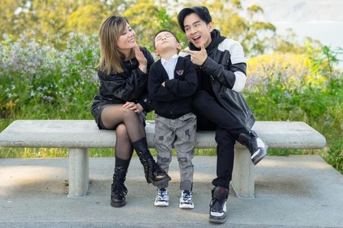 Đan Trường chúc mừng sinh nhật vợ cũ, chia sẻ ảnh gia đình bên nhau hạnh phúc