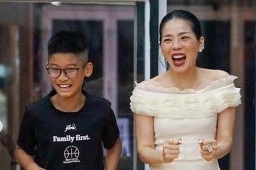 Lệ Quyên viết tâm thư mong con trai trở thành người đàn ông trách nhiệm, tử tế