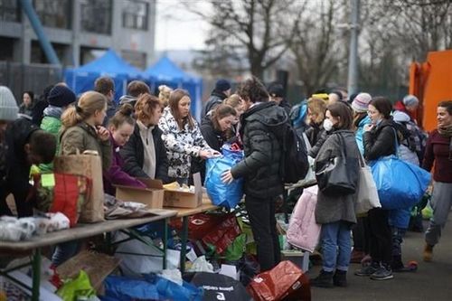 Canada phát hành trái phiếu để huy động tiền ủng hộ Ukraine