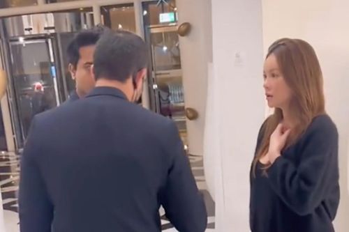 Lý Nhã Kỳ gặp sự cố với chiếc vali đựng kim cương ở nước ngoài