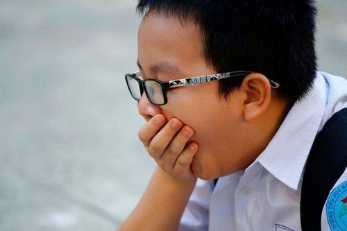 TPHCM lùi giờ học muộn hơn 30 phút, phản ứng của phụ huynh và giáo viên