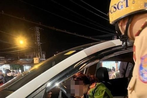 Gia Lai: Làm rõ vụ việc nữ thiếu tá công an có biểu hiện say xỉn lái xe gây tai nạn