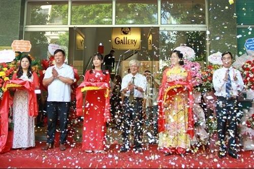 Triển lãm mỹ thuật 'Quảng Ninh xưa và nay'