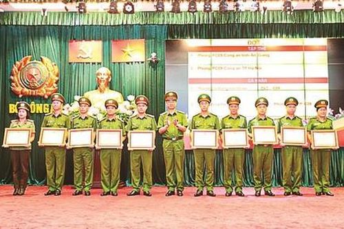Xây dựng lực lượng kỹ thuật hình sự tiến thẳng lên hiện đại vào năm 2025