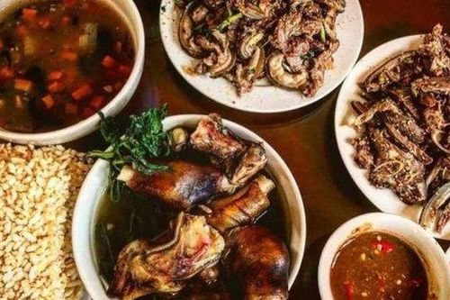 3 địa chỉ tốt nhất để thưởng thức thịt dê Ninh Bình được người bản địa hướng dẫn