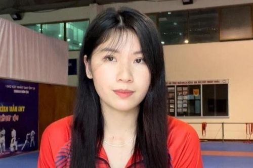 Sắc vóc người đẹp làng võ