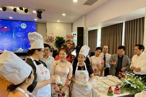 'Du lịch ẩm thực' tới nhiều quốc gia tại sự kiện 'Khi Gia đình Ngoại giao vào bếp'
