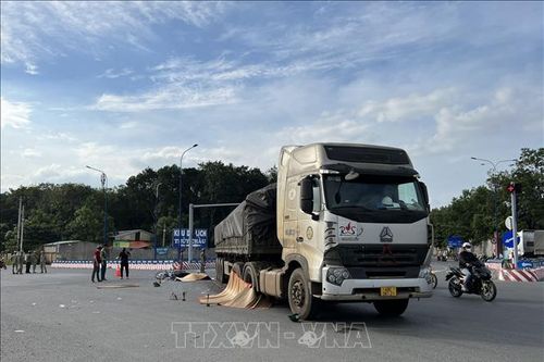 Vụ tai nạn làm 4 người tử vong ở Bình Dương: Xác định nhân thân, hỗ trợ động viên gia đình