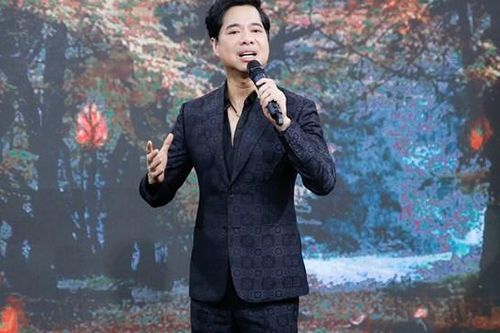 Ngọc Sơn kể thời gian 'hát lót', đợi 6 tháng mới được lên sân khấu