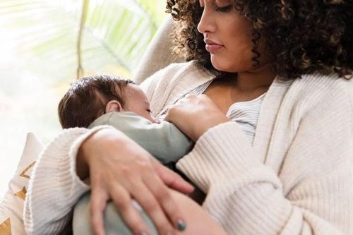 Trẻ có thể dị ứng sữa mẹ không?