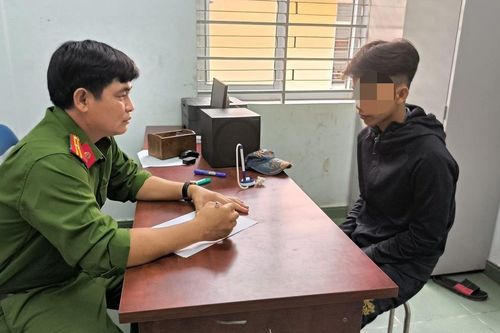Bắt giữ 2 thiếu niên trộm xe máy