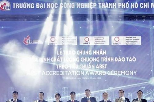 Đẩy mạnh kiểm định các chương trình đào tạo