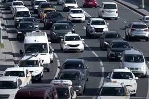 Châu Âu đạt thỏa thuận cấm bán xe động cơ đốt trong từ năm 2035