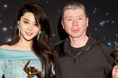 Trùm showbiz Trung Quốc sang Mỹ sống sau nhiều bê bối