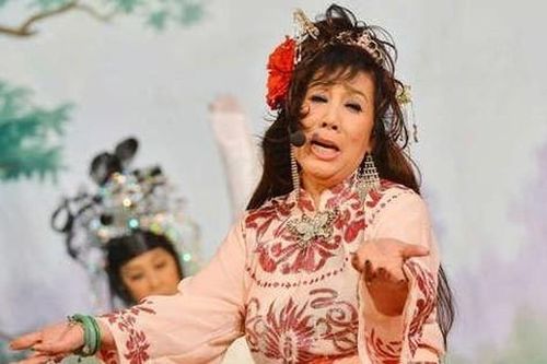 Nghệ sĩ Hà Mỹ Liên qua đời khi đang trên đường đi diễn