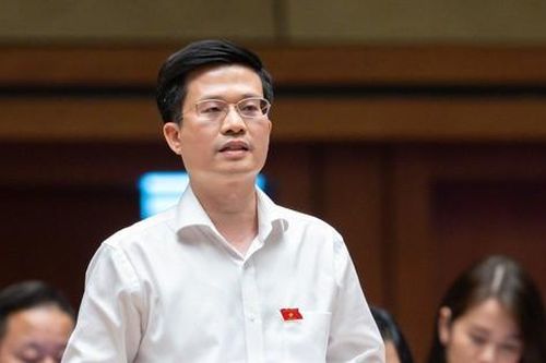 Đại biểu Quốc hội: Cán bộ chỉ cần 'dám nghĩ' và 'biết làm' là quý lắm rồi!