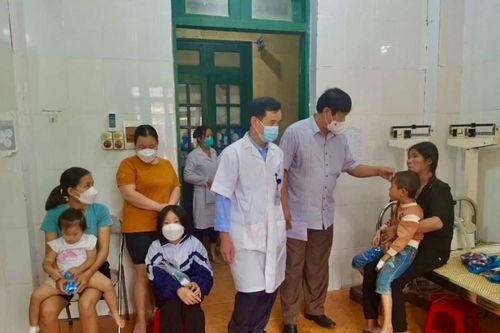 Bắc Kạn: Hơn 180 trẻ mắc cúm B đang điều trị